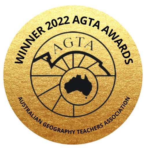 WINNER 2022 AGTA AWARDS small